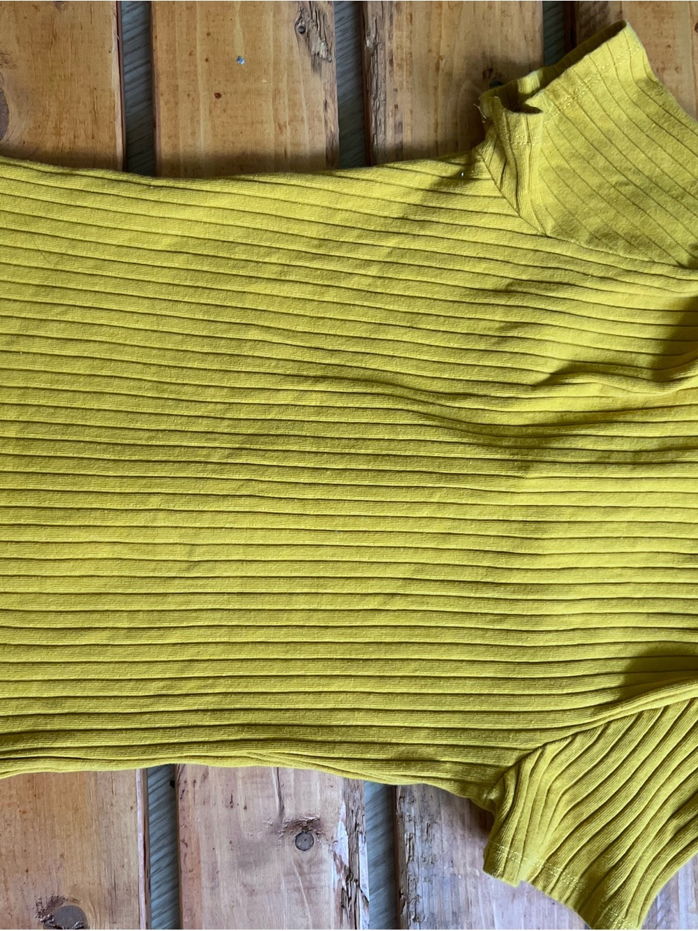 LAWLESS Ribbed Button-Front Yellow Top - Picture 4 of 4